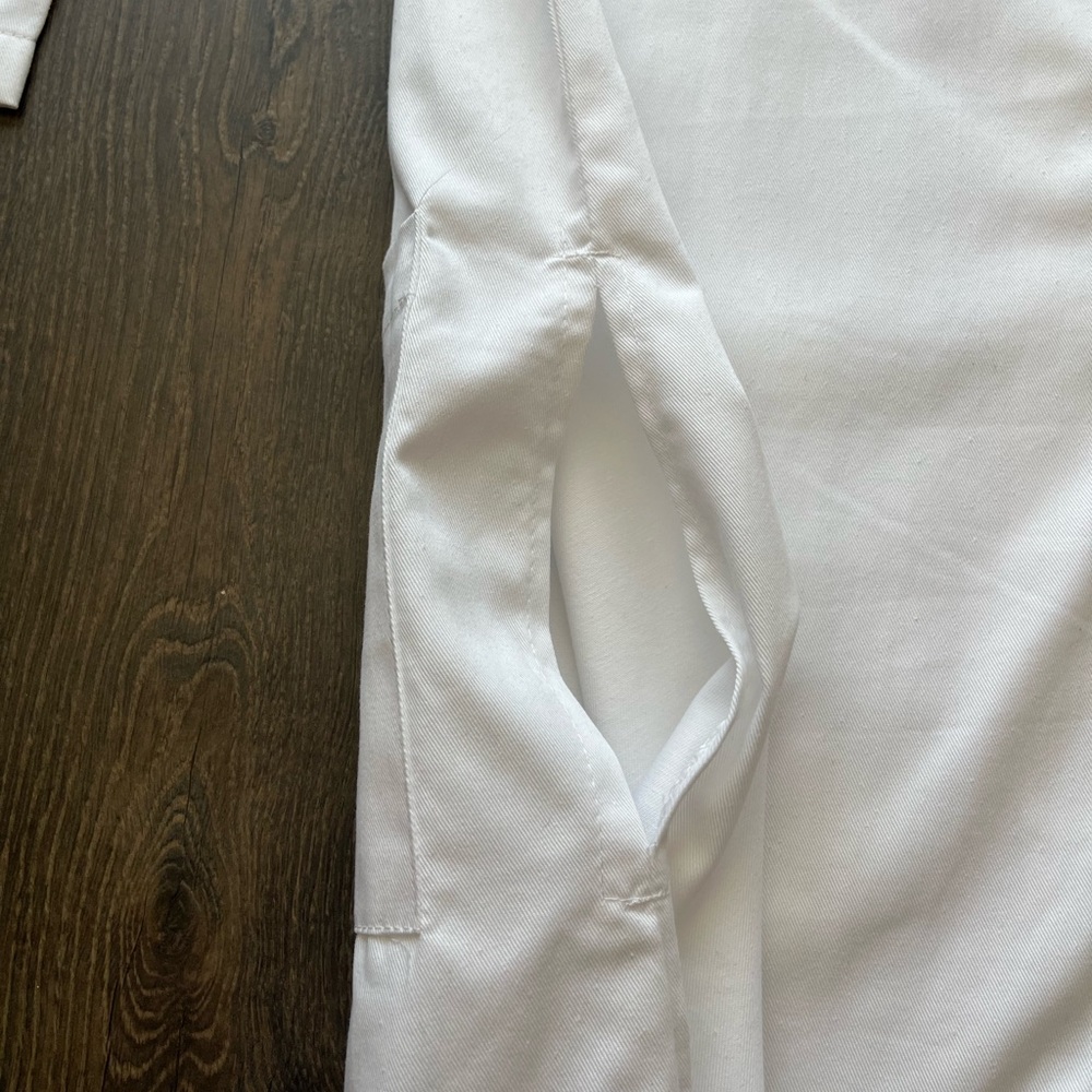 NY Threads Lab Coat - Picture 10 of 14
